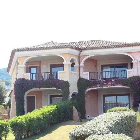 Apartment For 6 People, Cannigione