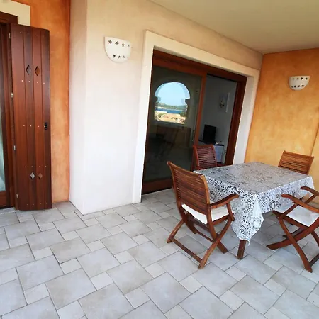 For 6 People, Apartmán Cannigione